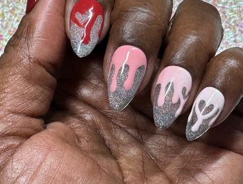 Dripping Hearts nail art on press on nails